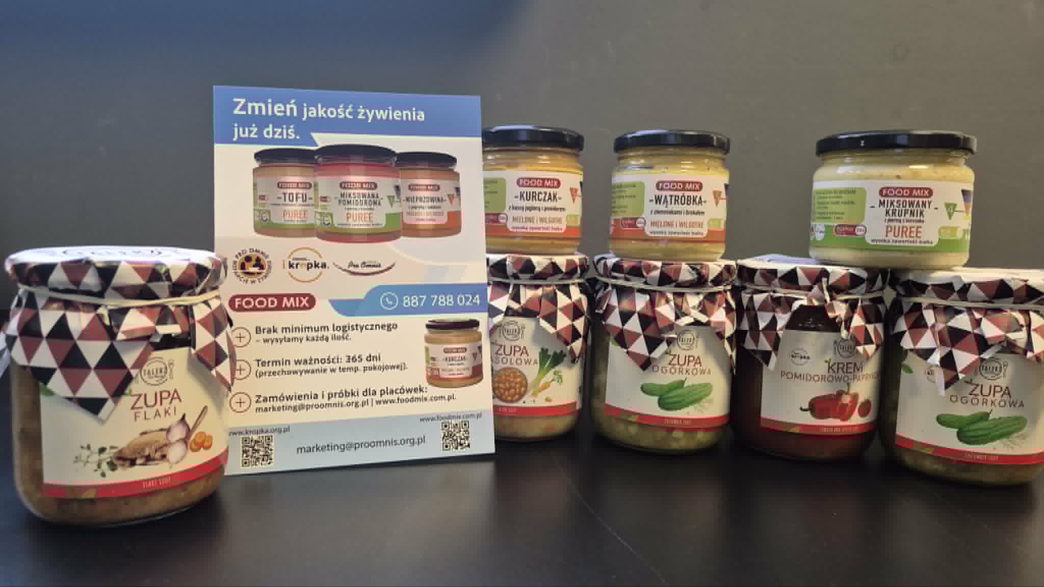 słoiki z gotowymi posilłkami obiadami